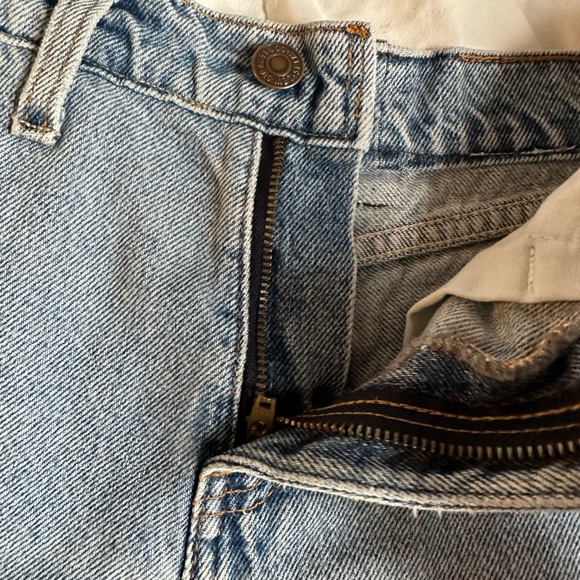 levis orange tab vintage lightwash regular fit denim shorts - Picture 2 of 7